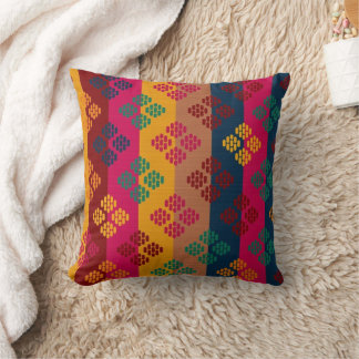 Multicolor Ikat Geometric Decorative Pillow Kudde