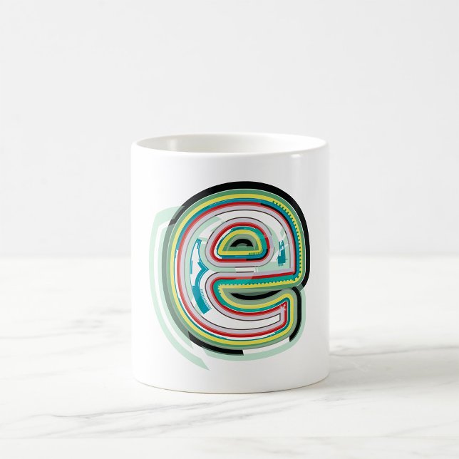 Multifärgad Brev E Abstrakt Modern typografi Kaffemugg (Skapare uppladdad)