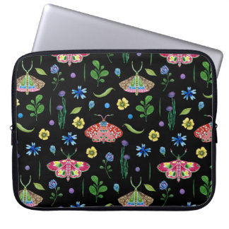 Multifärgad Butterflies: Bright Sömlös Mönster Laptop Fodral
