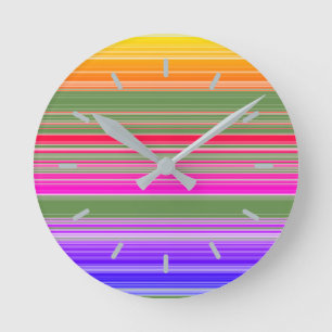 Multifärgad stripe Mönster Rund Klocka