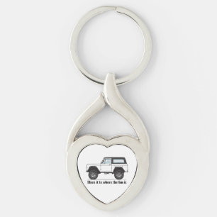 Multifärgad svart överkant twisted heart silverfärgad nyckelring