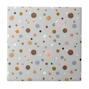 Multifärgat polka dots på grått.  kakelplatta