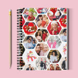 Multipla foto Collage Simple Modern Hexagon Mönste Anteckningsbok<br><div class="desc">Den enkla moderna bärbara datorn Hexagon Mönster med flera fotosamlingar av dina favoritfoton i en sexhörning. Perfekt för födelsedag,  jul,  Mors dag,  Fars dag,  morföräldrar,  bror,  syster,  bästa vän med mera. Designad av ©Evco Helgdagars www.zazzle.com/store/evcoholidays</div>