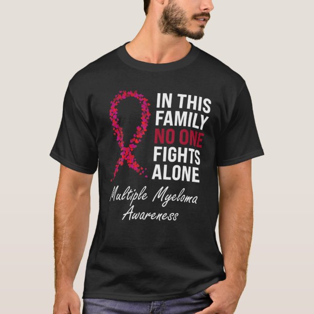 Multiple Myeloma Awareness Burgundy Ribbon Family T Shirt (Framsida)