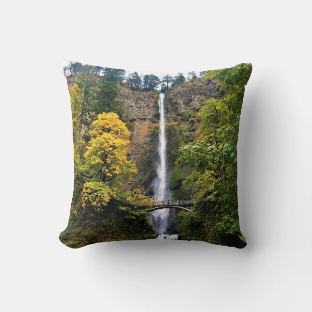 Multnomah Falls, Columbia River Gorge, Oregon Kudde (Framsida)