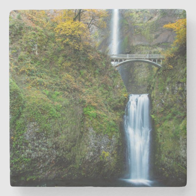 Multnomah Falls på hösten i Columbia Gorge Underlägg Sten (Framsidan)