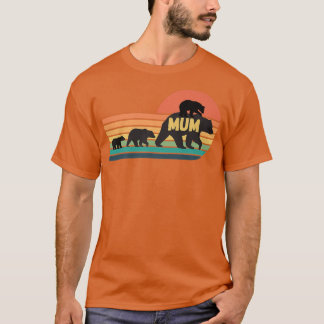 Mum Bear with Cubs Vintage Sunset - Retro Family o T Shirt