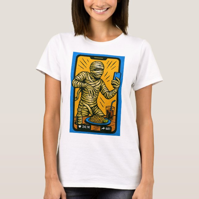 Mummy Selfie - Classic Pop Art T Shirt (Framsida)