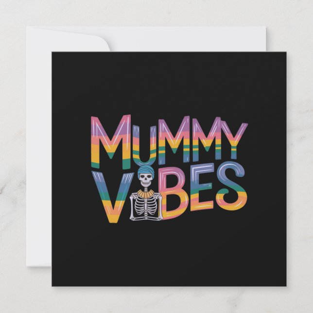 Mummy Vibes: Hämta Spooky Roligt till Halloween Inbjudningar (Framsida)