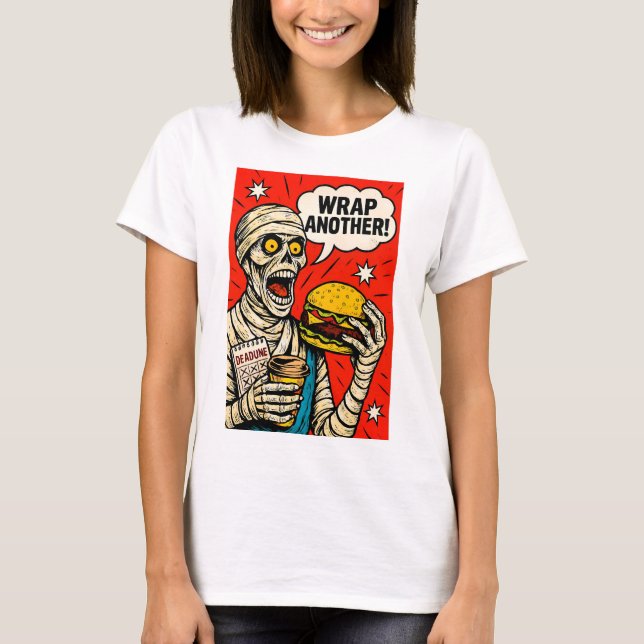 Mummy with Big Burger - Classic Pop Art T Shirt (Framsida)