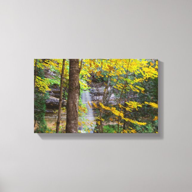 Munising faller i Fall, Munising, Michigan Canvastryck (Framsida)