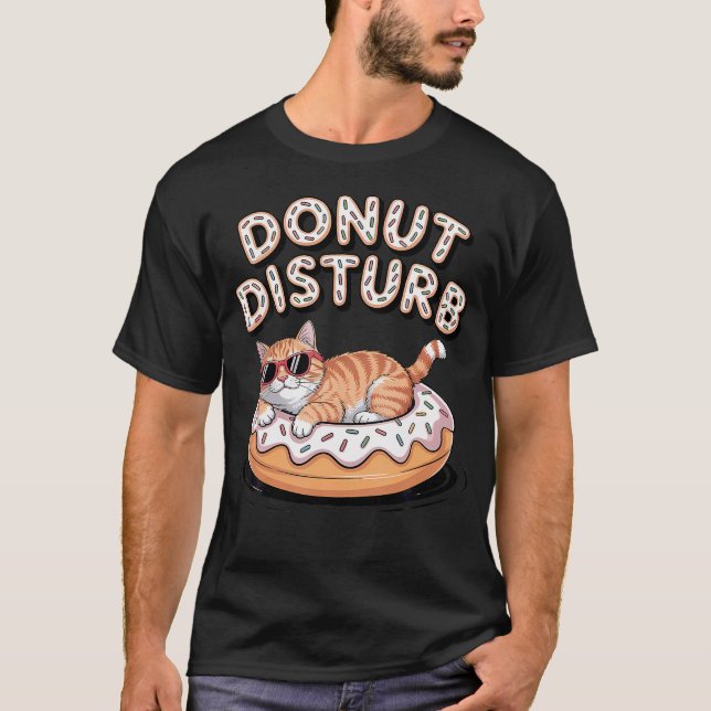 Munk Stör Inte Katten Slappnar På Vaniljströssel T Shirt (Framsida)