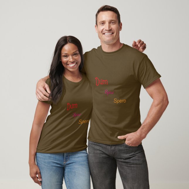 Murugi Bära Dum Spiro Spero Mörk T-Shirt (Unisex)