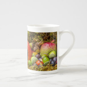 Mus inuti ett äpple mugg benporslin mugg