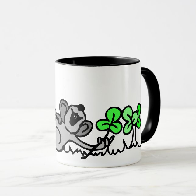 Mus som spelas in i schampinjoner mugg (Framsida höger)