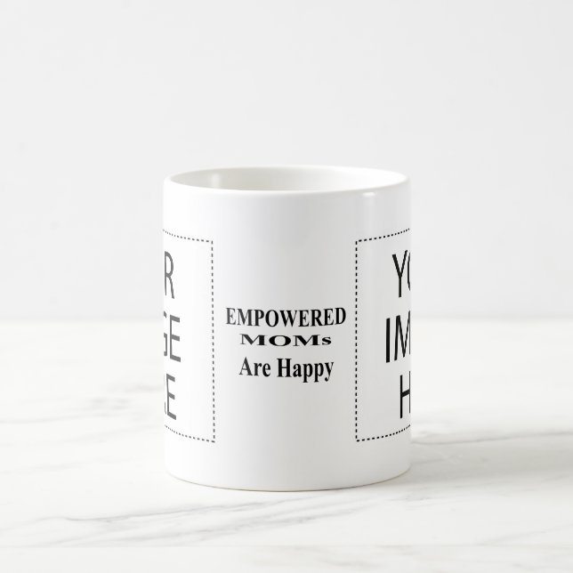 MUSEUM Artist Series EMPOWERED Mammor är Lycklig Kaffemugg (Center)