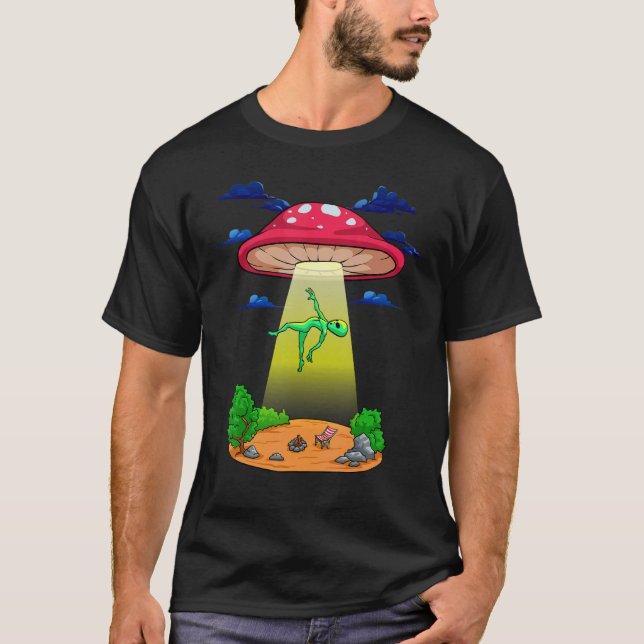 Mushroom Alien Abduction Psychedelic  Space UFO Fu T Shirt (Framsida)