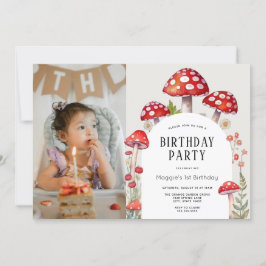 Mushroom Cottage Woodland Birthday Photo Inbjudningar