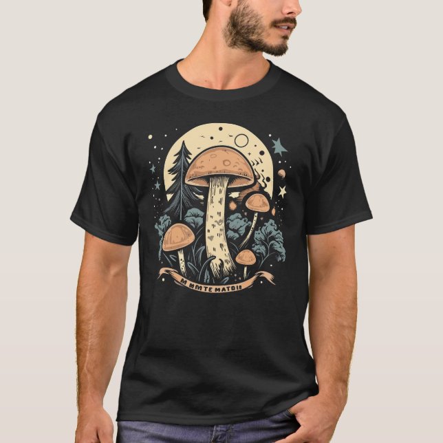 Mushroom Forest Måne T Shirt (Framsida)