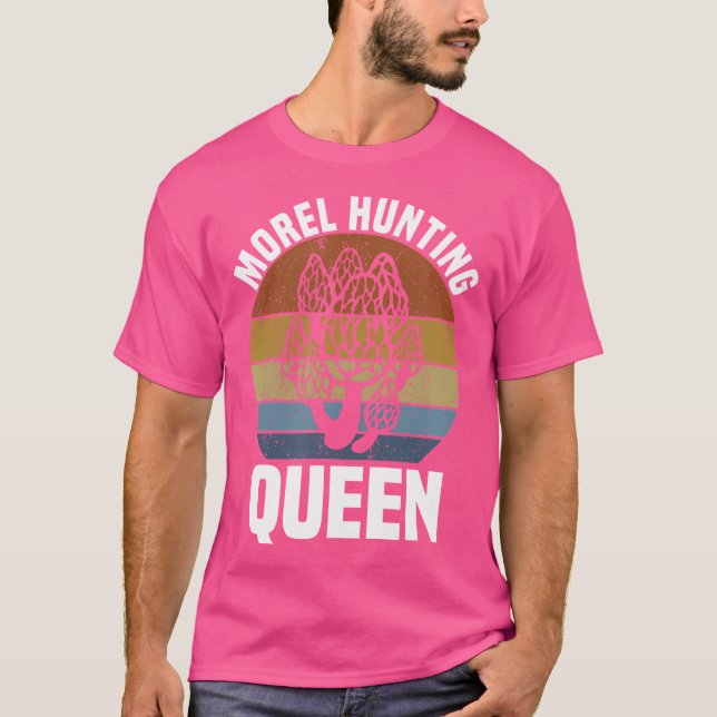 Mushroom Hunting Morel Shrooming T Shirt (Framsida)