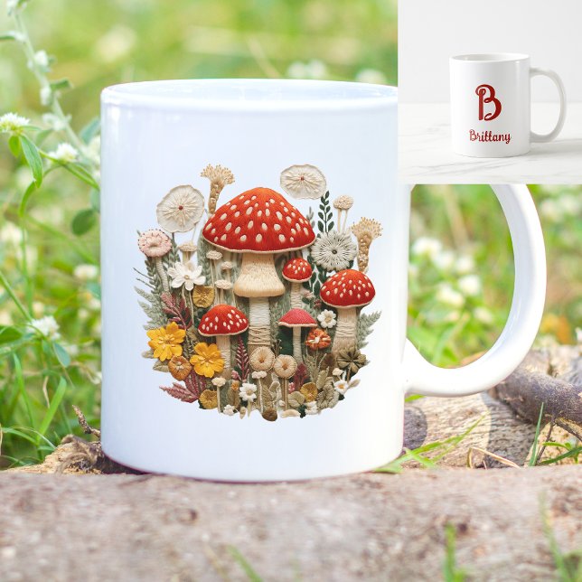 Mushroom Monogram Kaffemugg (Skapare uppladdad)