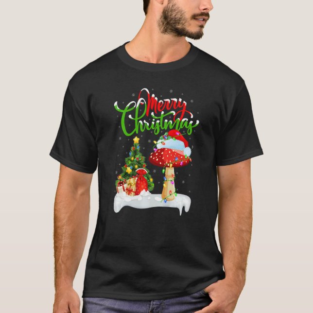 Mushroom  Xmas Decorations Santa Mushroom Christma T Shirt (Framsida)