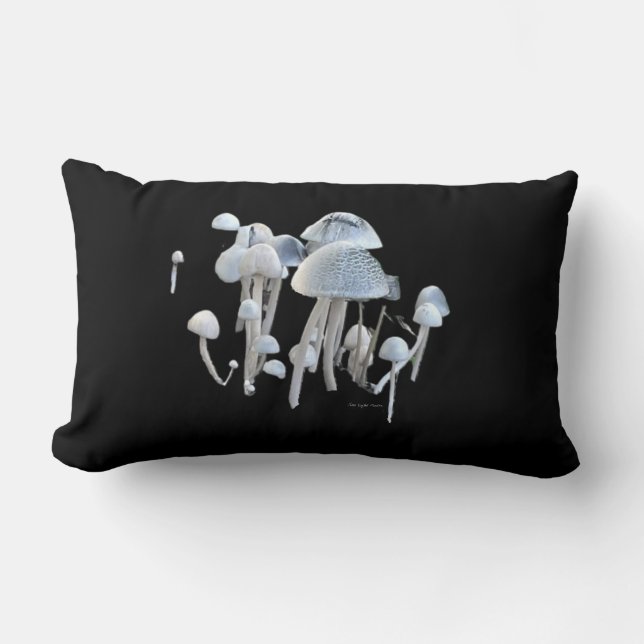 Mushrooms Throw Pillow Lumbarkudde (Framsida)