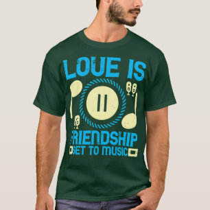 Music Kärlek är Vänskap inställd på Music T Shirt