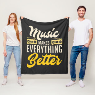 Musik gör allt bättre för sångerska fleecefilt