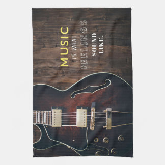 Musik i konst känns kökshandduk