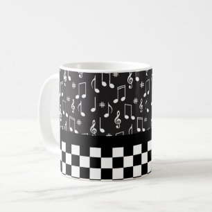 Musik och schackbräde, svart och vitt kaffemugg