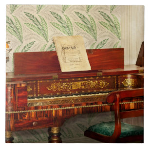 Musik - Piano - Liten fyrkantig flygelpiano Kakelplatta