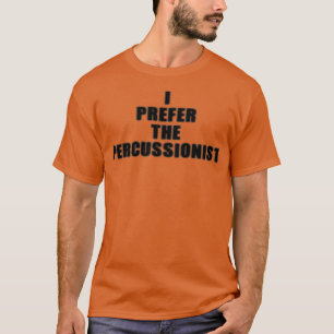Musikband I föredrar den konsusionist som spelar T Shirt