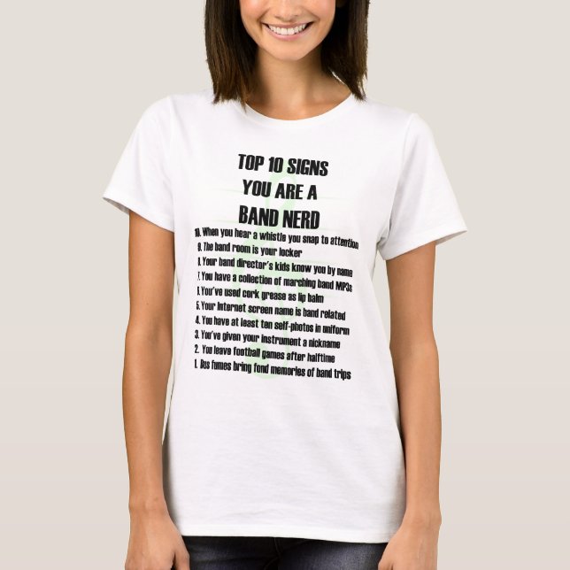 Musikbandnerden överträffar 10 t-shirt (Framsida)