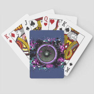 Musikhögtalare och stänkt färg casinokort