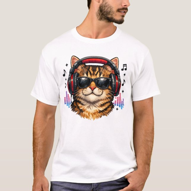 Musikkär Katt Med Hörlurar T Shirt (Framsida)