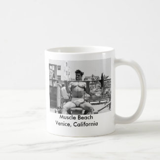 Muskelstrandkroppsbyggare - Venedig, CA Kaffemugg