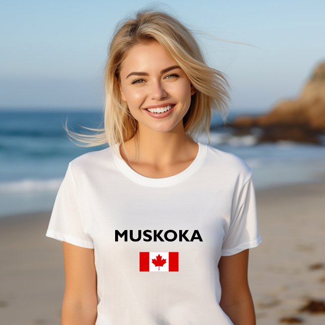 Muskoka Kanada Kanadensisk Flagga Ljus-Färg T Shirt (Skapare uppladdad)