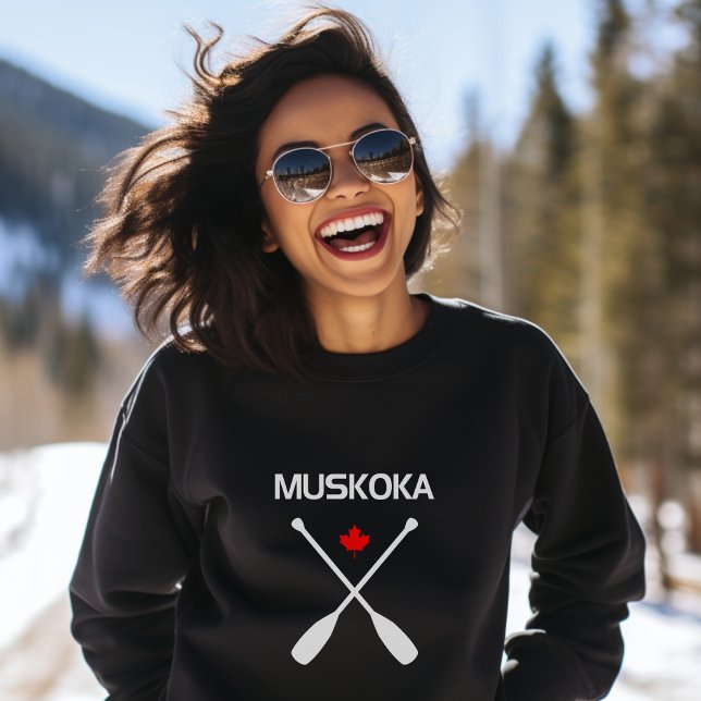 Muskoka Kanada Korsade Paddlar Åror Lönnlöv Mörk T Shirt (Skapare uppladdad)