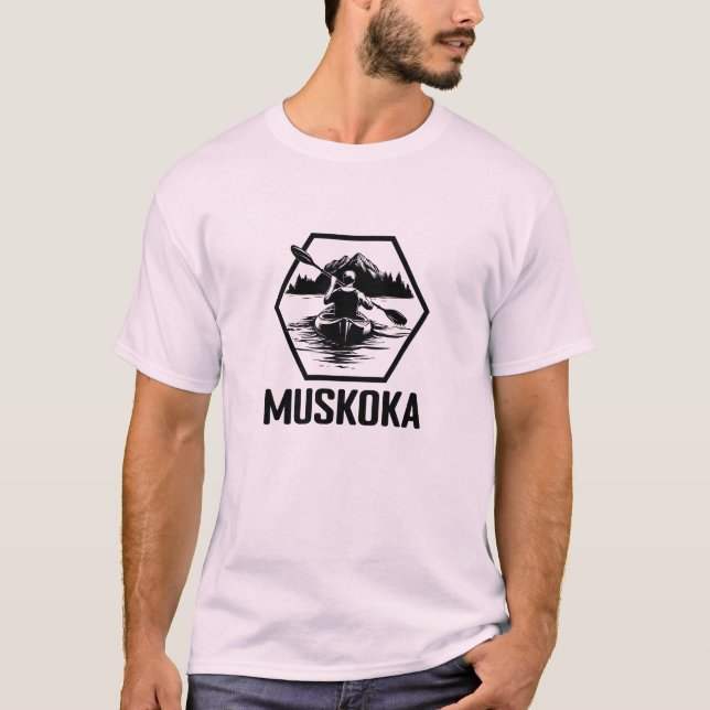 Muskoka Ontario Kayaker - Manar Basic T-Shirt (Framsida)