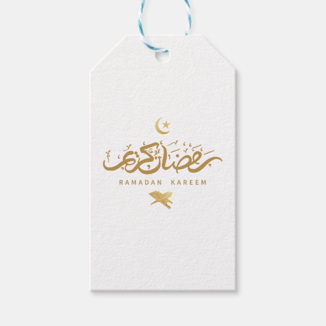 Muslimsk arabisk kalligrafi Ramadan Kareem T-Shirt Presentetikett (Framsidan)