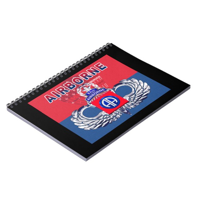 "must have" 82:a Airborne Division Anteckningsbok (Vänstra Sidan)