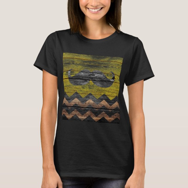 Mustache Chevron Modern Wood #5 T-shirt (Framsida)