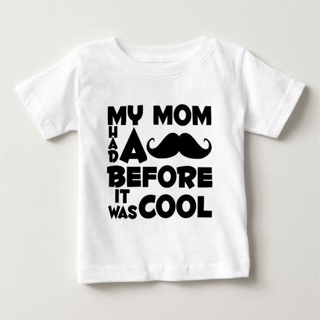 Mustache Mamma Tee Shirt (Framsida)