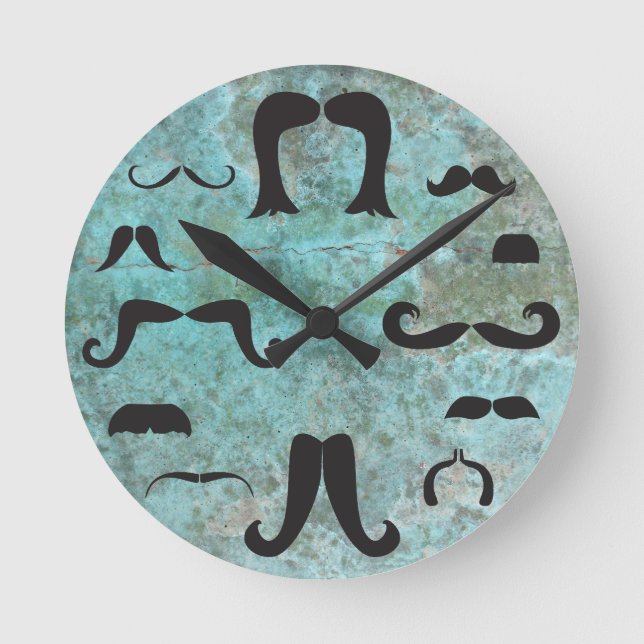 Mustache Mania Turcos Wall Clock Rund Klocka (Framsida)