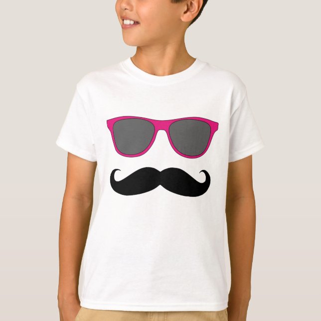 Mustache och Rosa Sunglasses Humor Tee Shirt (Framsida)
