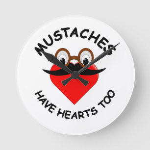 Mustachor har också hjärtan rund klocka