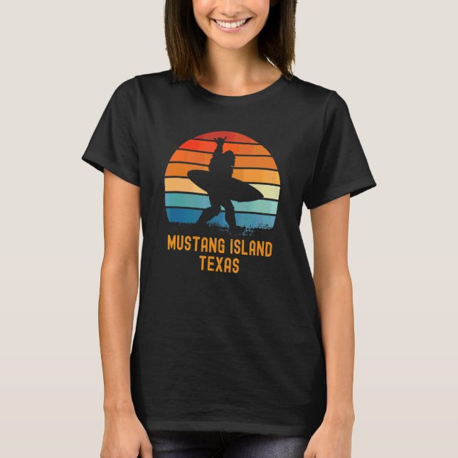 Mustang Island Texas Sasquatch Souvenir T Shirt (Framsida)