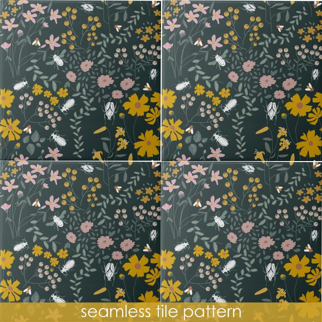 Mustard Blommigt Beetles & Bees Bohemian Flowers Kakelplatta (Mustard Floral Beetles & Bees Bohemian Wildflowers Ceramic Tile)