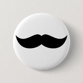 Mustaschen knäppas knapp